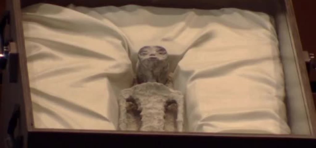 al-governo-messicano-si-parla-di-alieni-con-le-“mummie-di-nazca”-ma-sono-un-falso