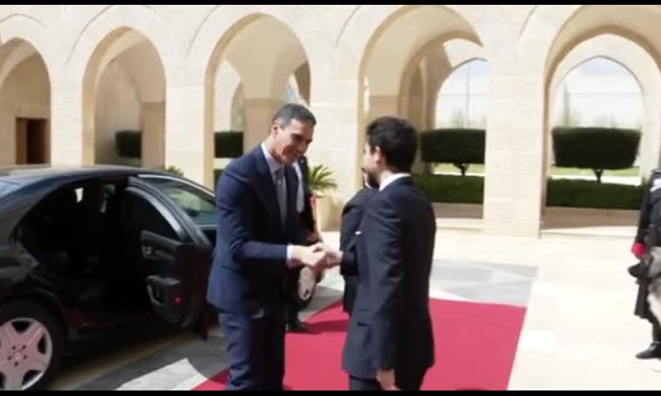 il-re-abdallah-di-giordania-ha-accolto-ad-amman-il-premier-spagnolo-sanchez
