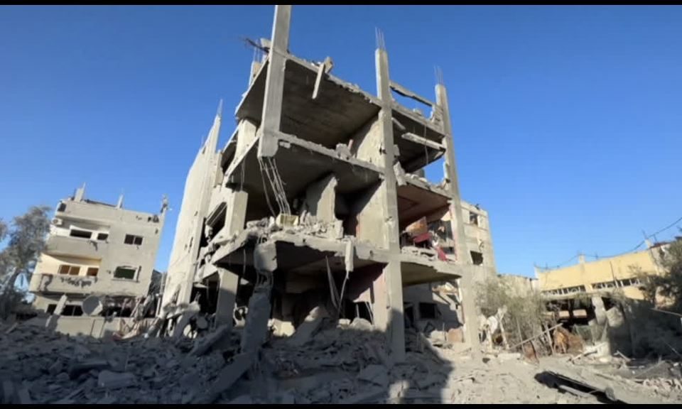 le-immagini-del-drone-su-nuseirat,-palazzi-distrutti-a-gaza